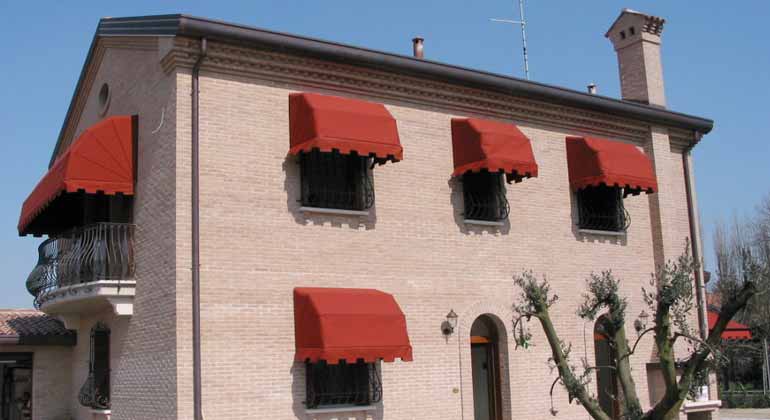 Ghestel. le Tende a Piacenza